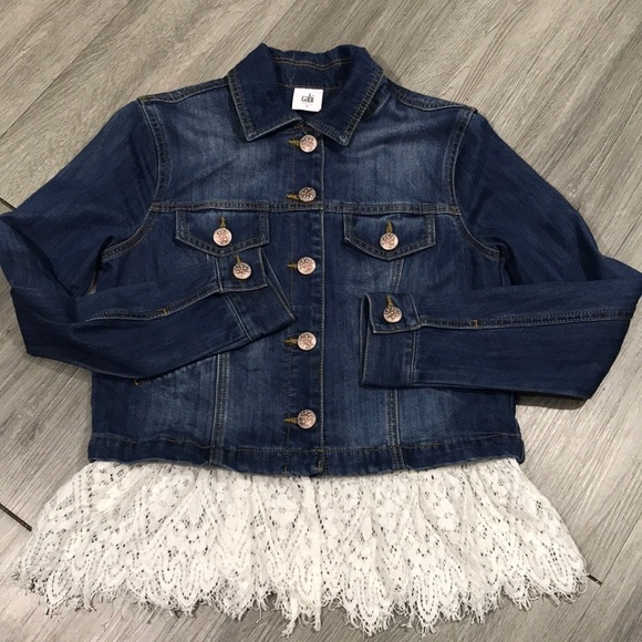 CAbi Dakota Denim Jacket w/ Detachable Lace Trim - Picture 6 of 11